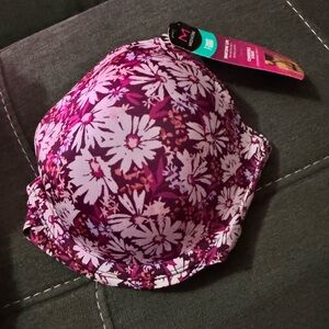 Maidenform T-Shirt Bra, nuevo con etiqueta, con SmartZone cups y tirantes